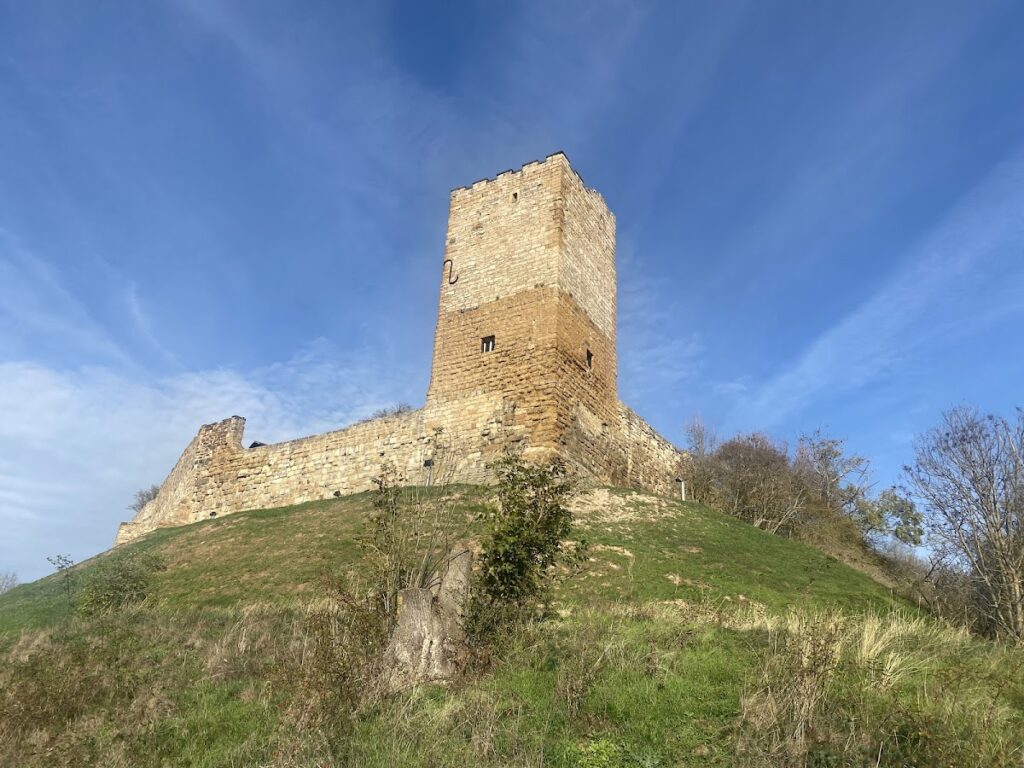 Burg Gleichen: A Medieval Hilltop Castle Ruin in Germany 4 Burg Gleichen