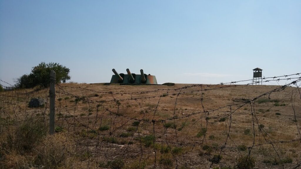 Shore Battery No. 30: Soviet Coastal Defence near Sevastopol 4 Shore Battery No. 30