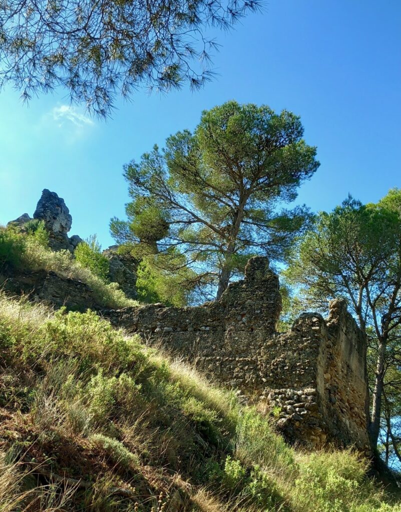 Castle of Enguera: A Muslim-Origin Fortress and Santiago Commandery in Spain 2 Castle of Enguera