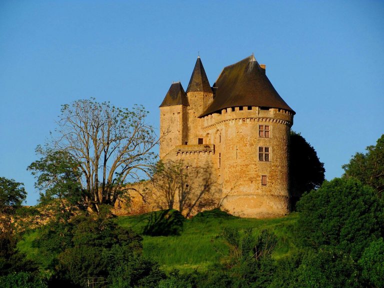 Château de Ballon: A Medieval Fortress in France