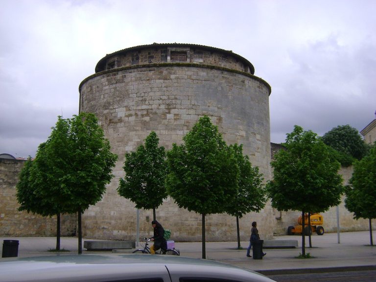 Fort du Hâ: A Royal Fortress and Prison in Bordeaux