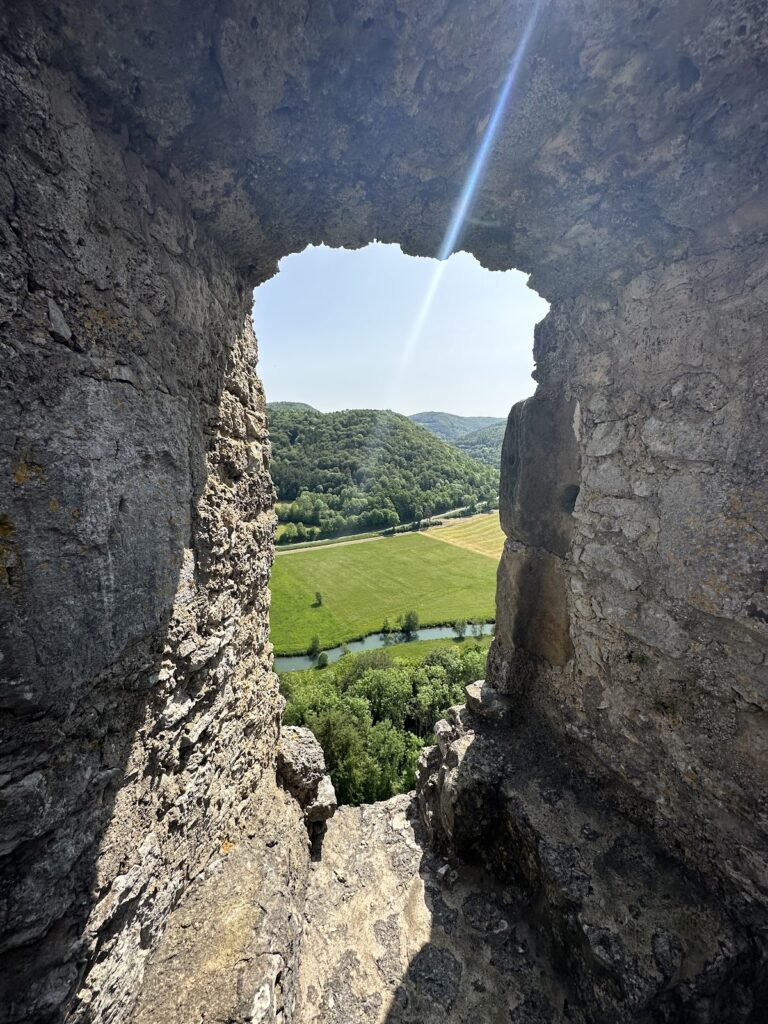 Neideck Castle: A Medieval Noble Fortress in Bavaria 5 Neideck Castle