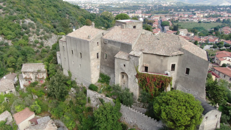 Castello Pignatelli della Leonessa: The Feudal Castle of San Martino Valle Caudina