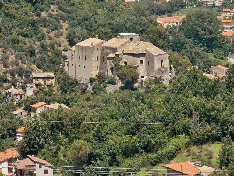 Castello Pignatelli della Leonessa: The Feudal Castle of San Martino Valle Caudina