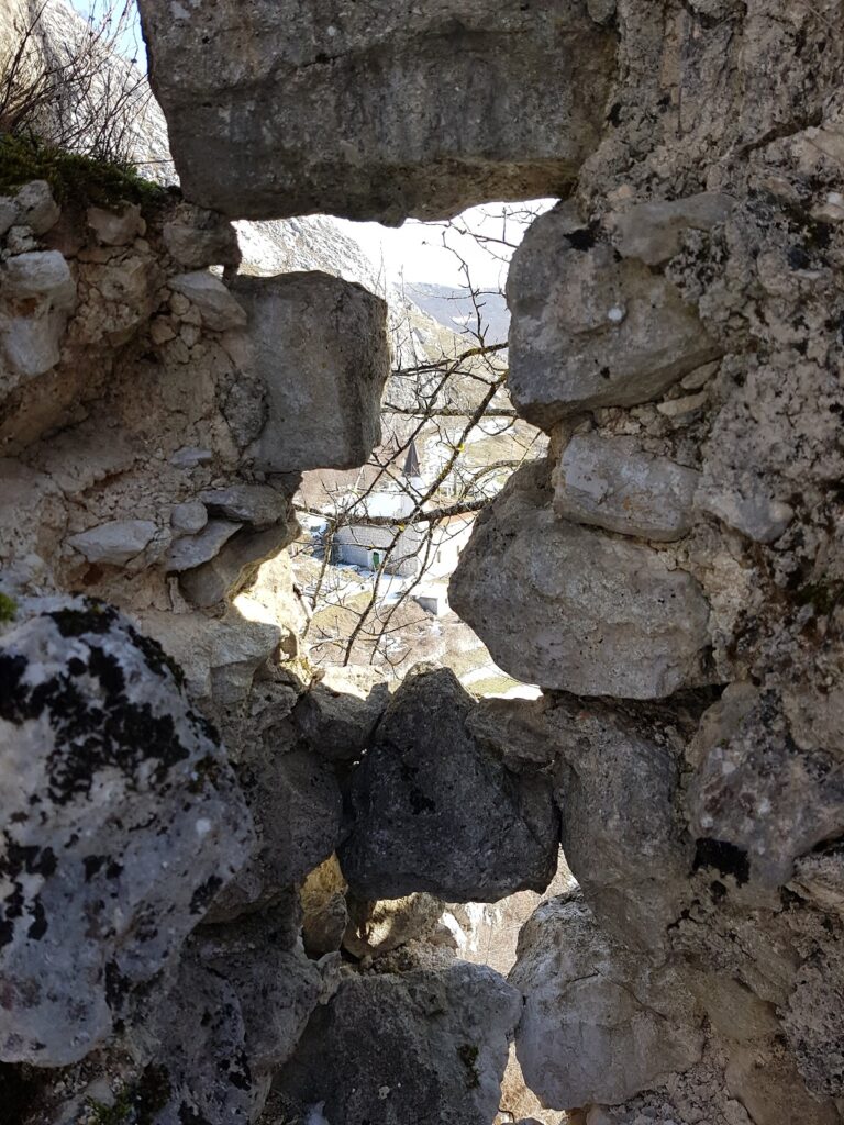 Ključ Castle: A Medieval Fortified Power Base in Bosnia and Herzegovina