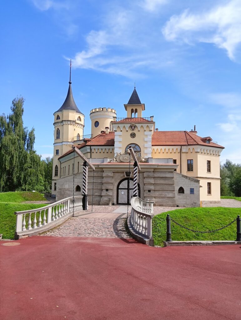Bip Fortress: Paul I’s Pleasure Fortress in Pavlovsk, Russia 1 Bip Fortress