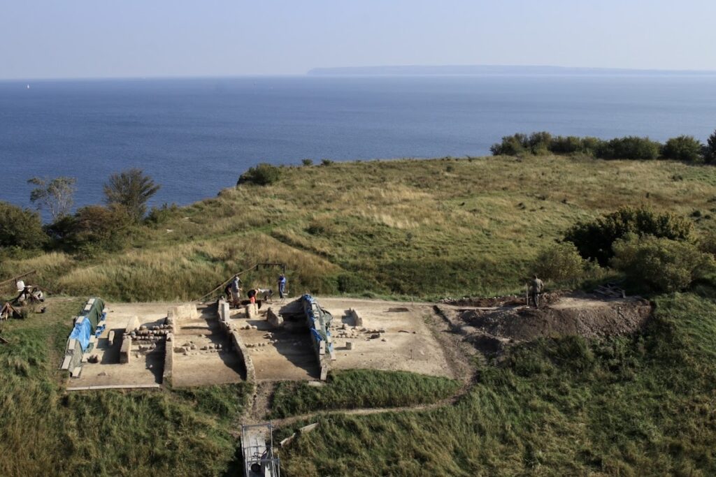 Jaromarsburg: Rani Temple Fortress on Rügen 1 Jaromarsburg