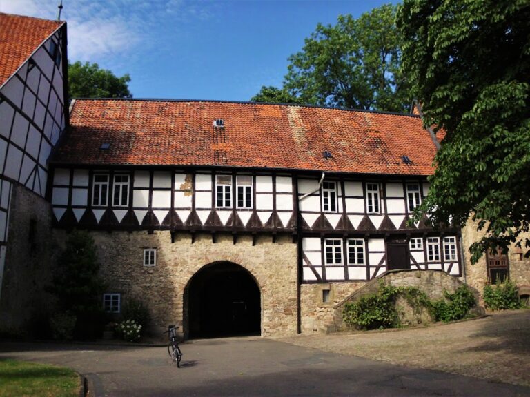 Burg Gebhardshagen: A Former Water Castle and Ducal Administrative Estate in Germany