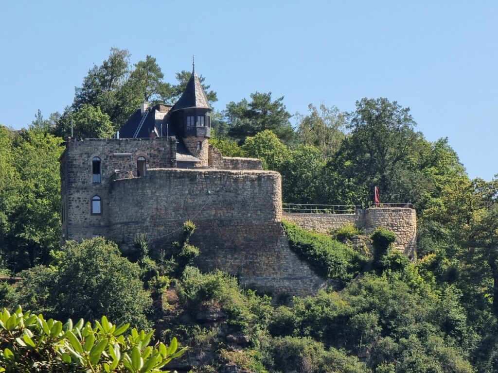 Altrathen Castle: A Medieval Hilltop Fortress in Germany 2 Altrathen Castle