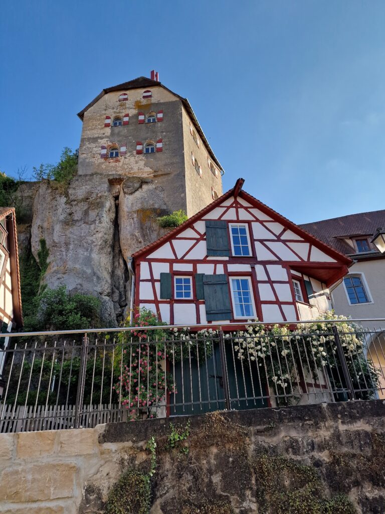 Hiltpoltstein Castle: A Medieval Hill Castle and Administrative Seat in Germany 2 Hiltpoltstein Castle