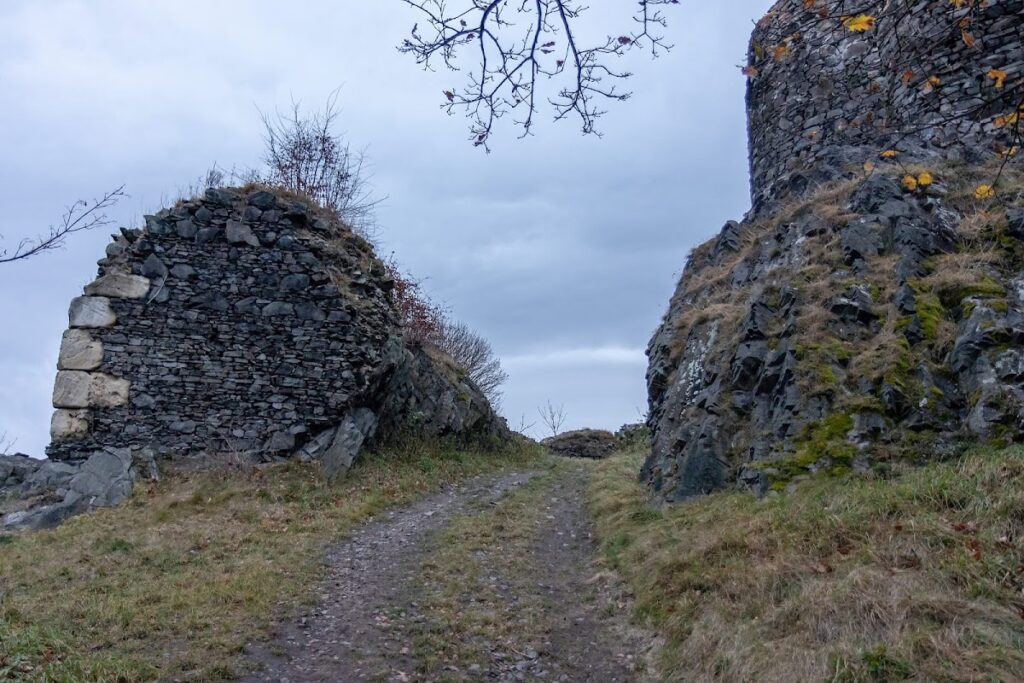 Blansko Castle: A Medieval Fortress in Czechia 5 Blansko Castle