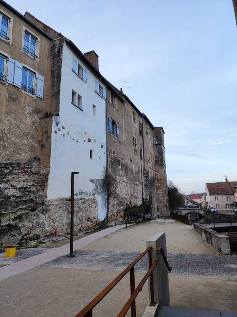 Château de Marnay: A Fortified Castle of Franche-Comté