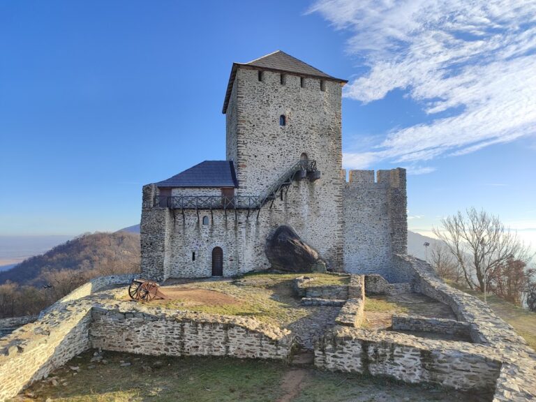Vršac Castle: A Medieval and Ottoman Hilltop Fortress in Serbia