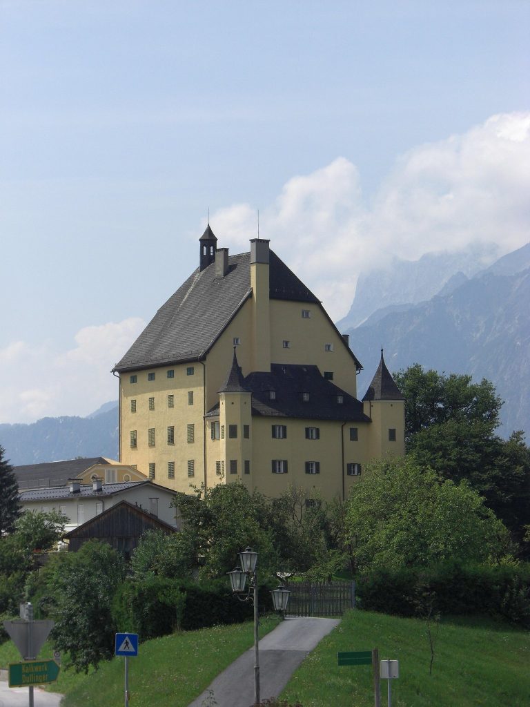 Schloss Goldenstein: A Historic Castle, Convent, and School in Austria