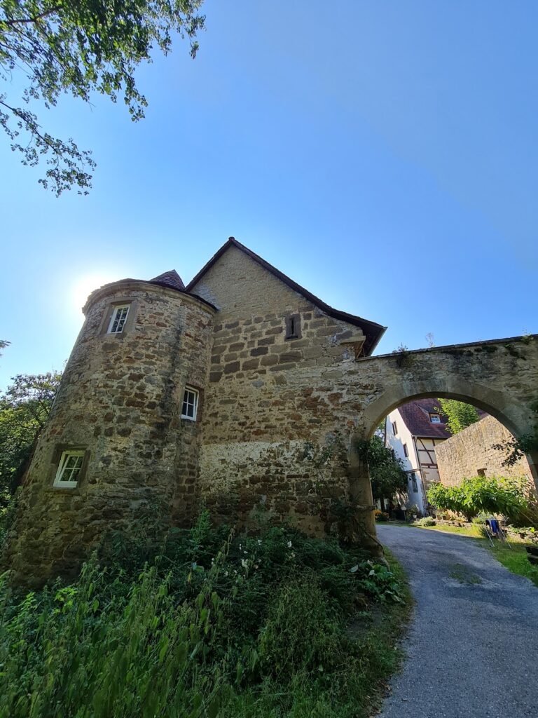 Burg Streichenberg: A Medieval Spur Castle in Germany