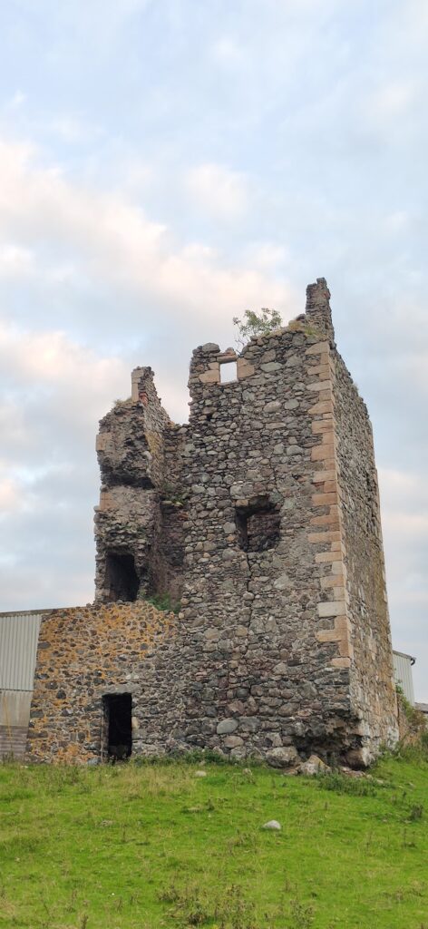 Carleton Castle: A Fifteenth-Century Cathcart Tower Castle in Scotland 2 Carleton Castle