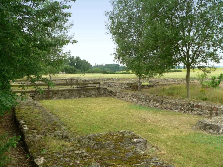 Burg Arnsburg: A Ruined Medieval Castle in Germany