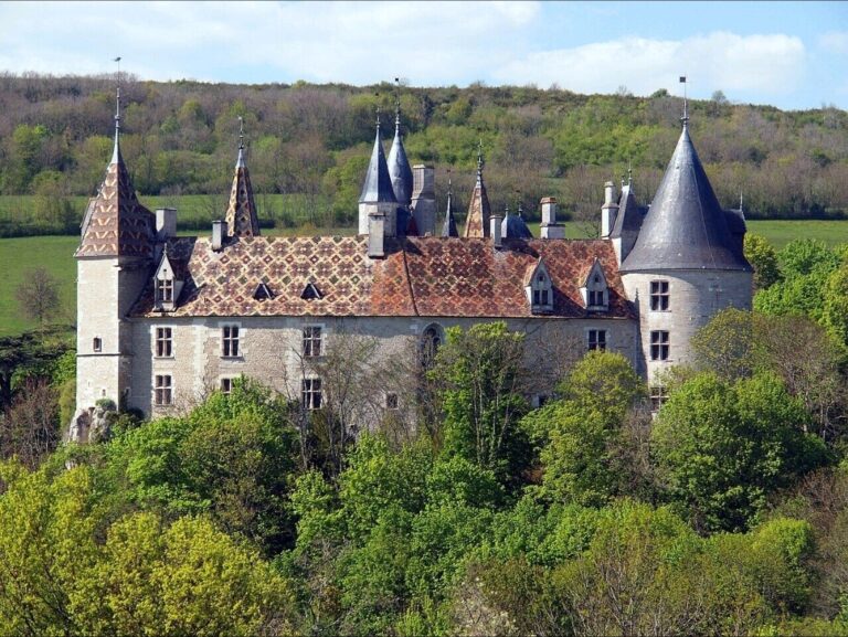 Château de la Rochepot: A Burgundian Castle Rebuilt in Historicist Style