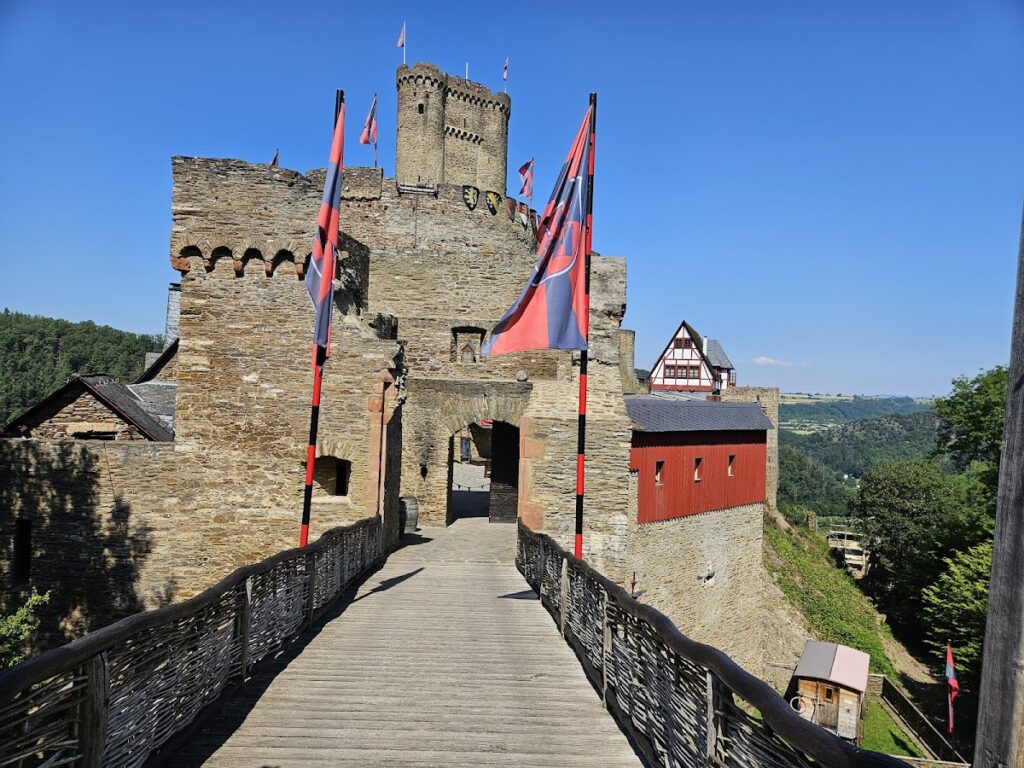 Ehrenburg