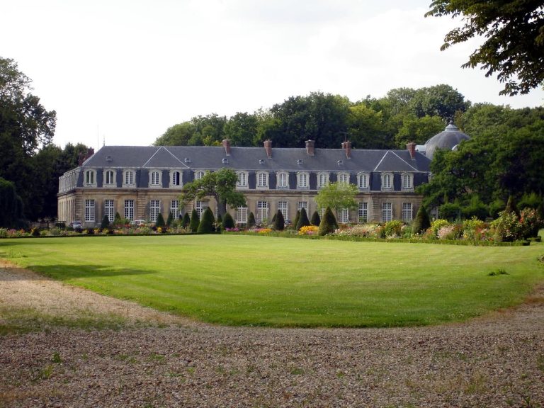 Château d’Arnouville: An Unfinished Eighteenth-Century Château in France