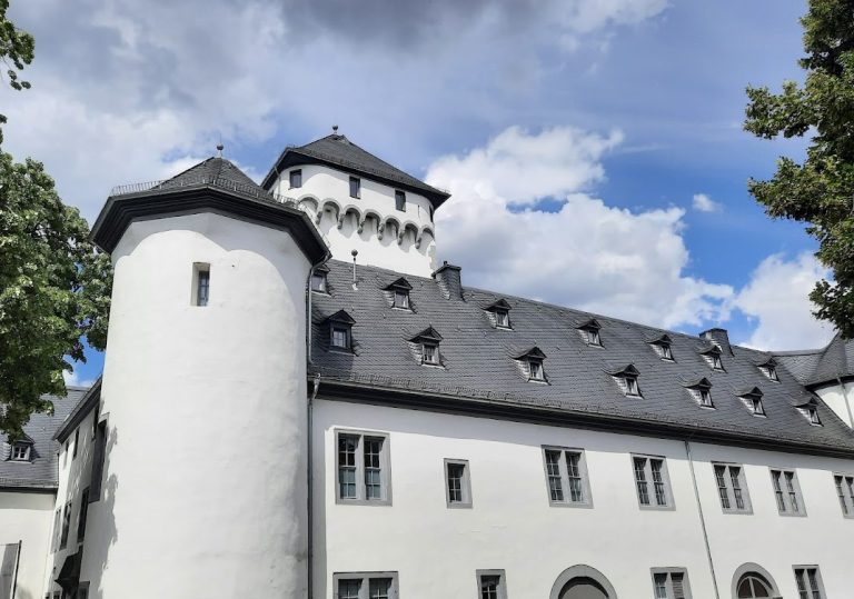 Electoral Castle Boppard: A Medieval Fortress and Customs Castle on the Rhine