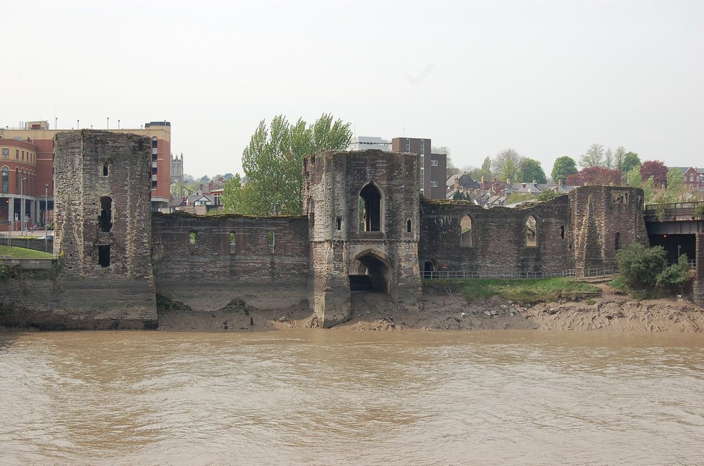 Newport Castle: A Medieval River-Fortress and Administrative Centre in Wales 1 Newport Castle