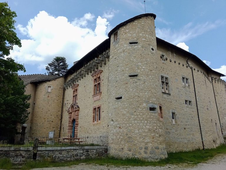 Château de Saint-Alban: A Medieval Castle and Psychiatric Heritage Site in France