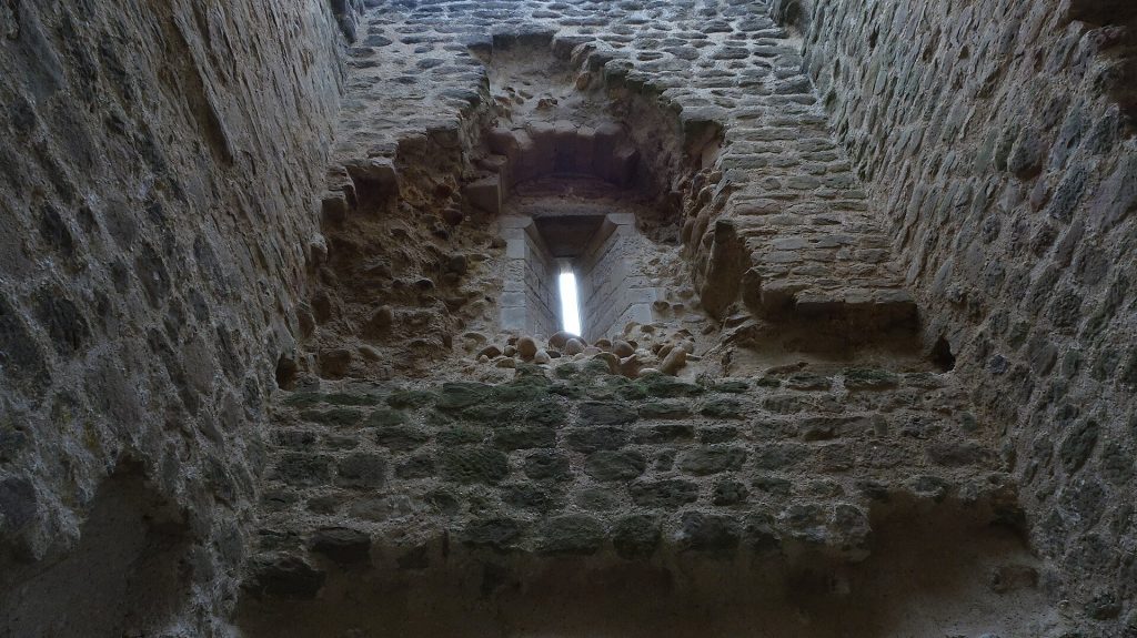 Château d'Albon: A Medieval Fortified Castle in France 2 Château d'Albon