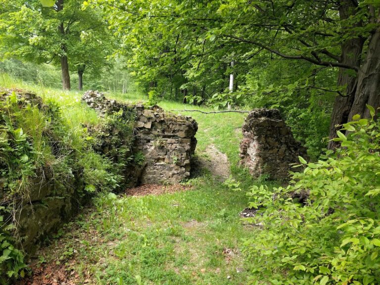 Wołek Castle ruins: A Medieval Border Stronghold in Poland