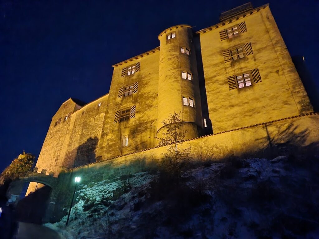 Waldburg Castle: Ancestral Seat of the House of Waldburg in Germany 2 Waldburg castle