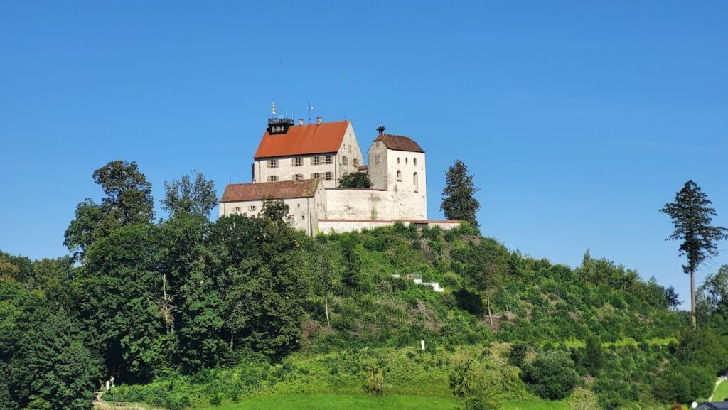Waldburg Castle: Ancestral Seat of the House of Waldburg in Germany 4 Waldburg castle