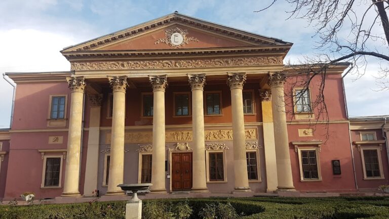 Potocki Palace, Odesa: 19th-Century Mansion and Home of the Odesa Art Museum