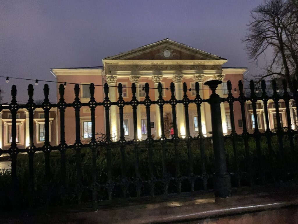 Potocki Palace in Odesa: A Classicist Palace and Art Museum 2 Potocki Palace in Odesa