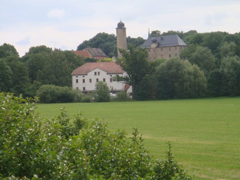 Burg Denstedt: A Sixteenth-Century Castle and Noble Estate in Germany