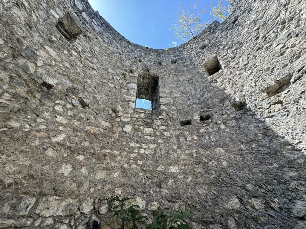 Ruine Karlstein: A Medieval Hilltop Castle Ruin in Germany 4 Ruine Karlstein