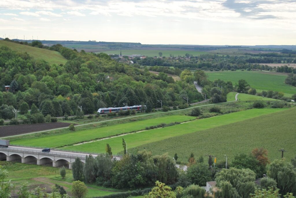 Untere Sachsenburg: A Medieval Hilltop Castle in Germany 2 Untere Sachsenburg