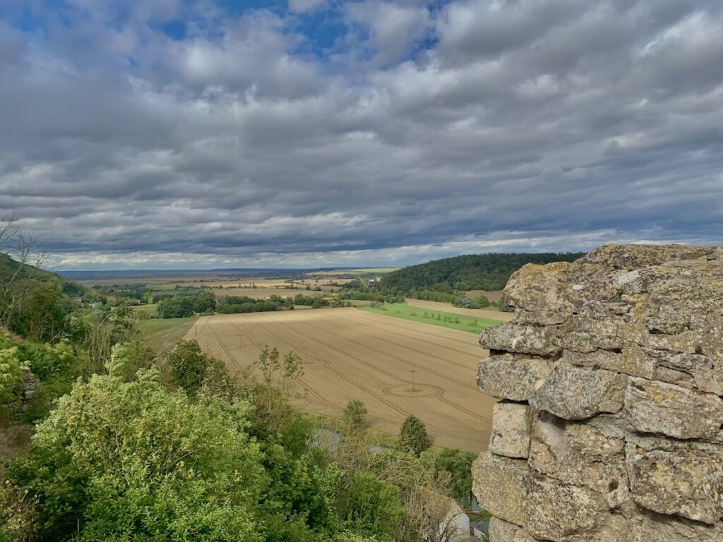 Untere Sachsenburg: A Medieval Hilltop Castle in Germany 4 Untere Sachsenburg