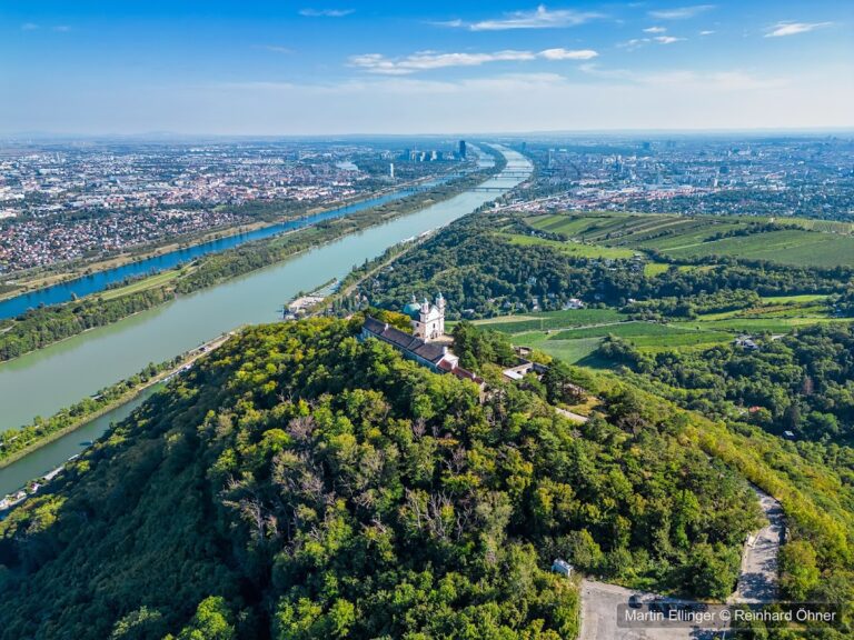 Burg am Leopoldsberg: A Hilltop Castle in Vienna