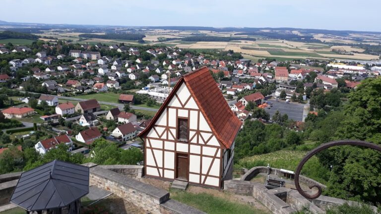 Burg Königsberg: A High-Medieval Imperial Castle Ruin in Germany
