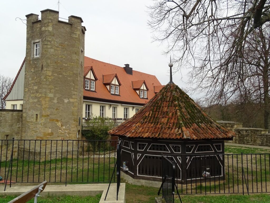 Burg Königsberg: A High-Medieval Imperial Castle Ruin in Germany 2 Burg