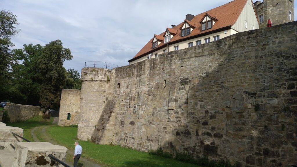 Burg Königsberg: A High-Medieval Imperial Castle Ruin in Germany 4 Burg
