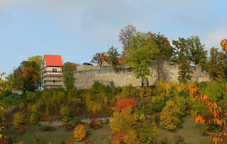 Burg Königsberg: A High-Medieval Imperial Castle Ruin in Germany