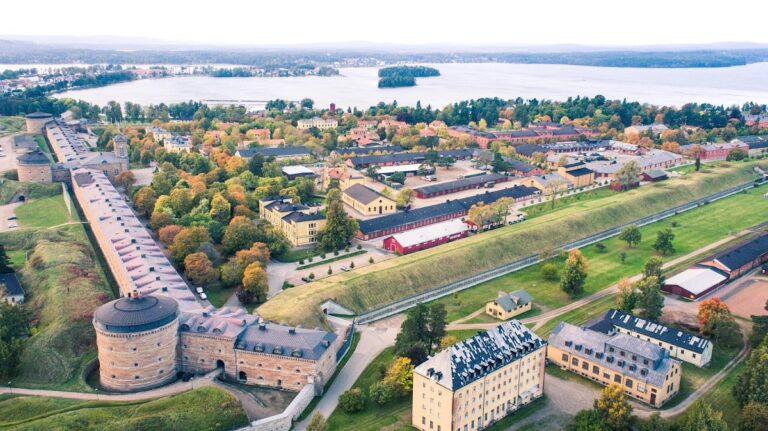 Karlsborg Fortress: Sweden’s Central-Defense Stronghold