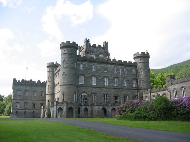 Taymouth Castle: A Neo-Gothic Estate Residence in Scotland