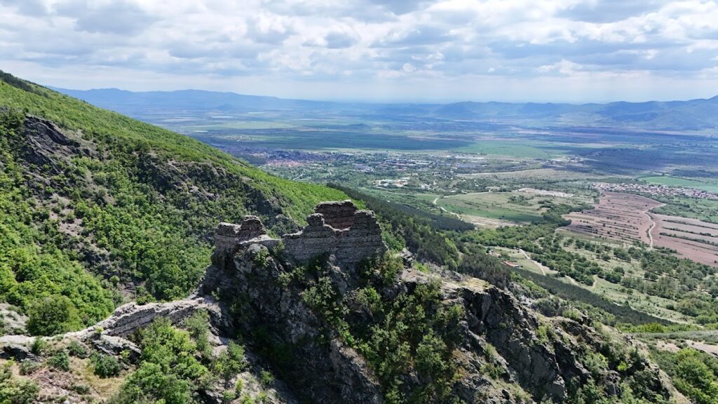 Anevo Fortress: A Medieval Bulgarian Citadel 4 Anevo Fortress
