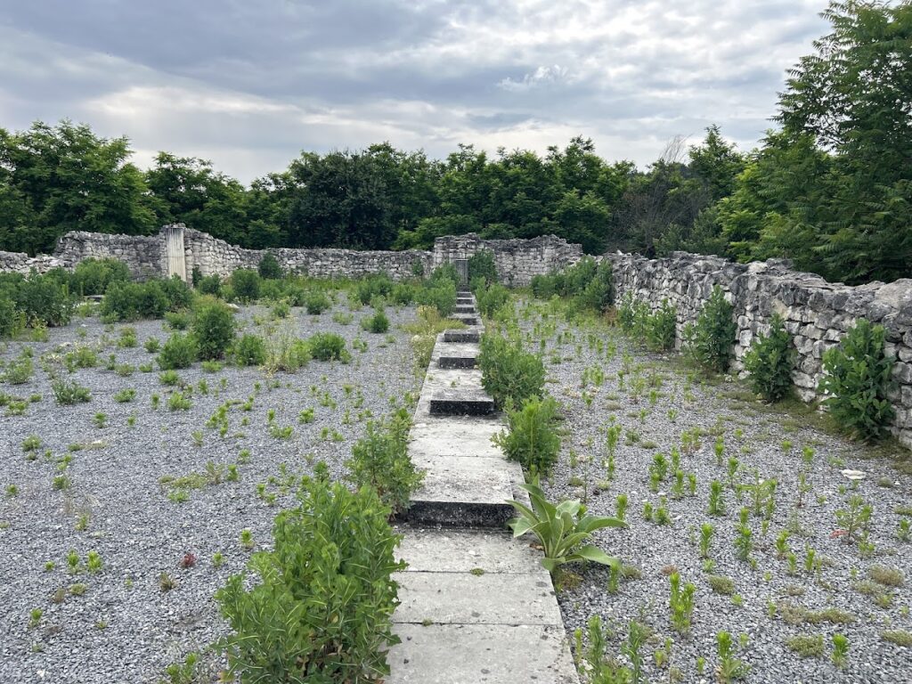 Storgosia: A Roman Road Station and Late Antique Fortress in Bulgaria 1 Storgosia