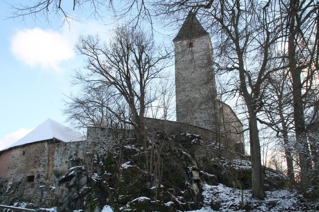 Burg Waldau: A Medieval Hilltop Castle in Bavaria 2 Burg Waldau
