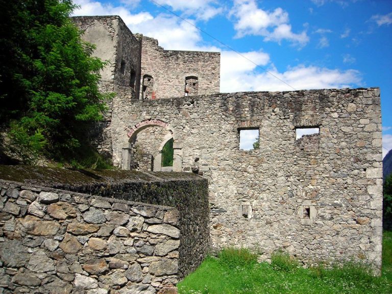 Lienzer Klause: A Fortified Pass in Austria
