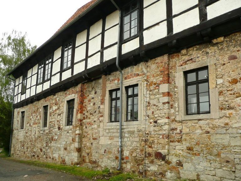 Burg Campen: Medieval Castle and Later Palace Complex