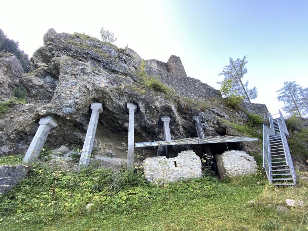 Schalun Castle: A Medieval Ruined Castle in Liechtenstein 4 Schalun Castle
